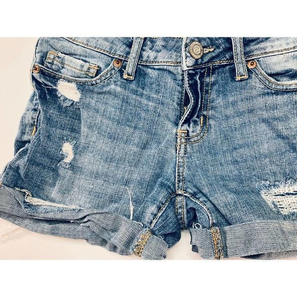 Aeropostale Womens SiZe 00 Midi Shorts Rolled Hem‎ - Picture 2 of 4